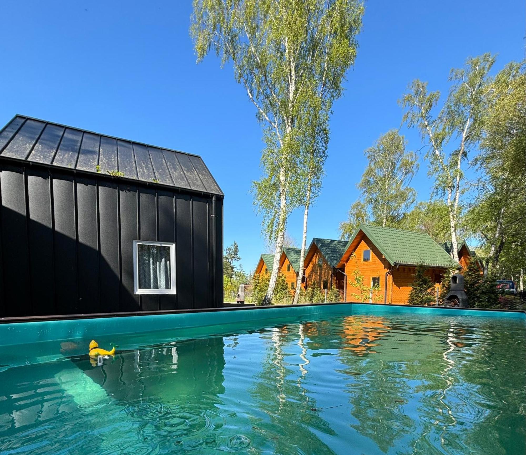 Domy Nad Morzem- Family Resort - Chata Pirata 2 Dziwnów 외부 사진